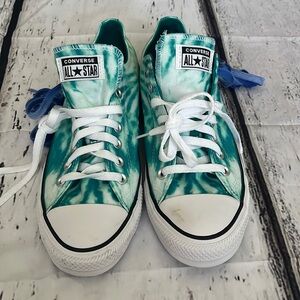 NWOT Tie Dye Converse